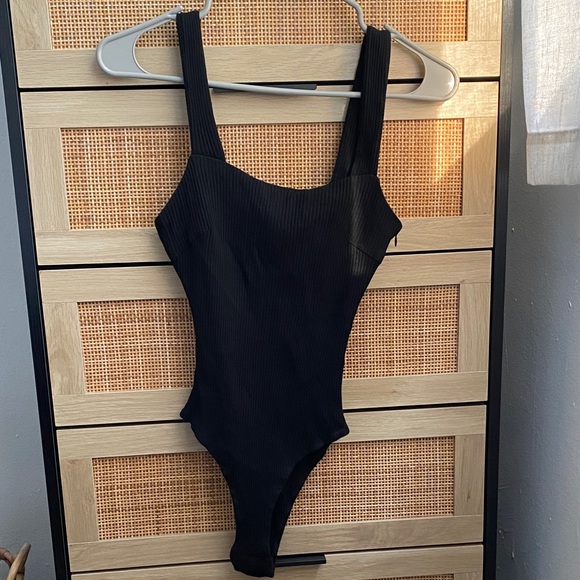 Princess Polly Rebel Fiest Bodysuit - Picture 1 of 6